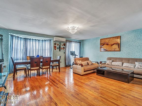 3rd image of 28 Cove Ln #12B