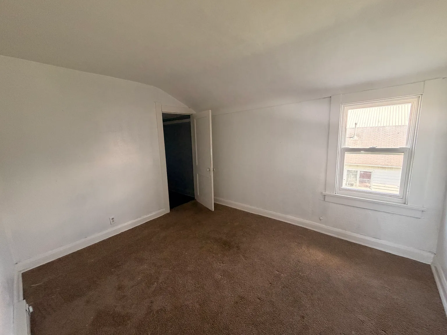 2 bed, $800 — Photo 4