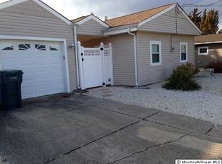 102 Lake Superior Dr, Little Egg Harbor, NJ