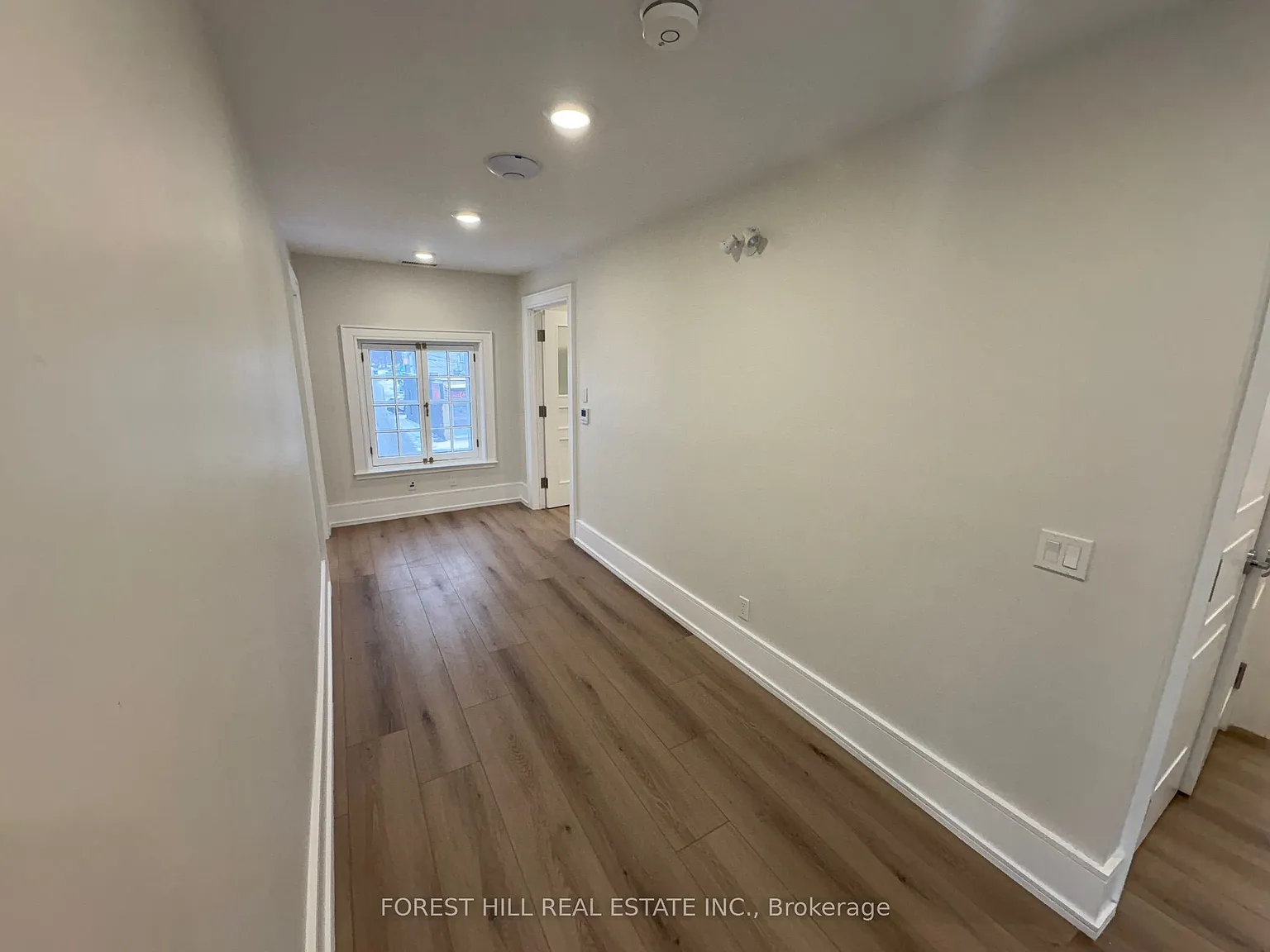 2 bed, $2,900 — Photo 2