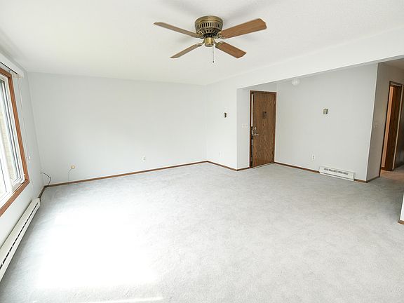 5th image of 3518 Cherry St APT D10