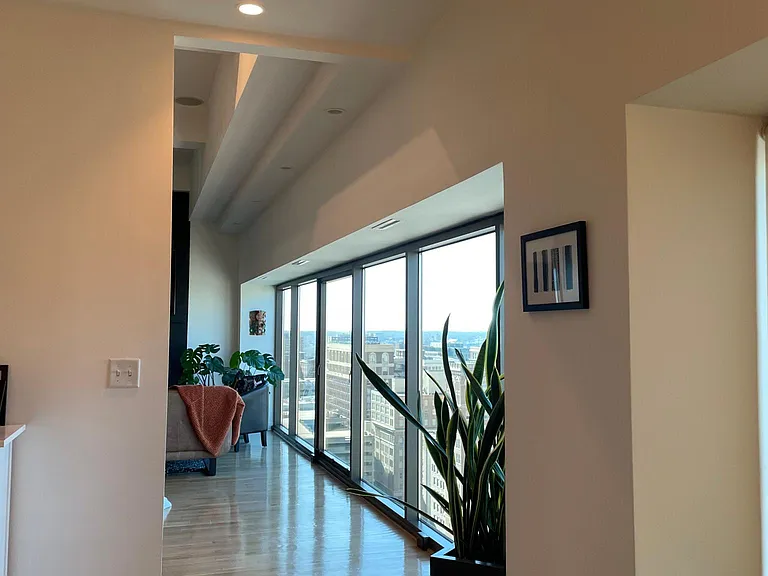 1101 Walnut St #1502 — Photo 9