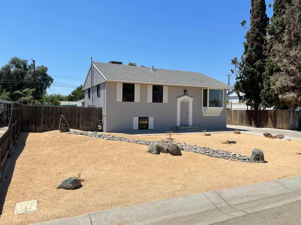 3845 W Cambridge Avenue, Visalia, CA 93277