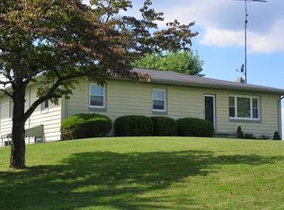 42 Moulstown Rd, Abbottstown, PA 17301