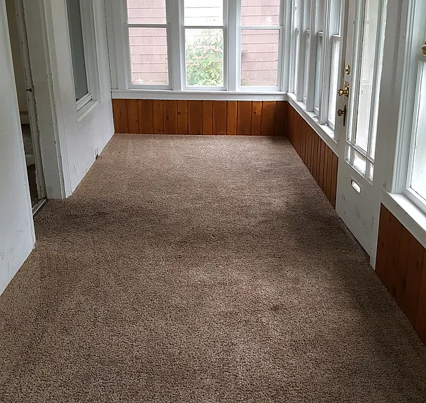 815 McIntosh St — Photo 2