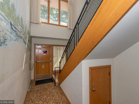 4th image of 6936 Nicollet Ave S #2