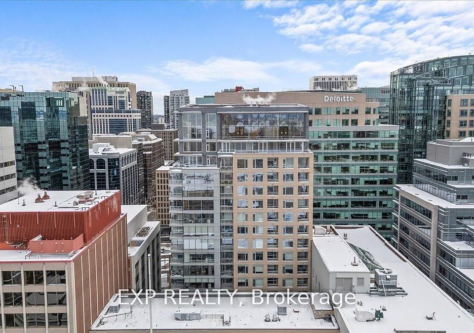 1st image of 101 Queen St #910