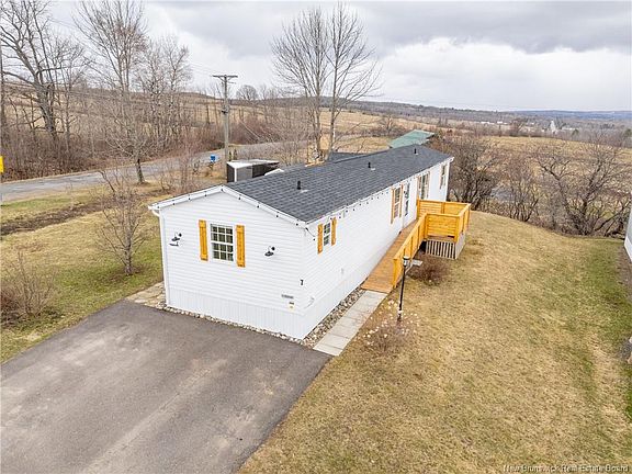 3rd image of 7 Barrington Rd