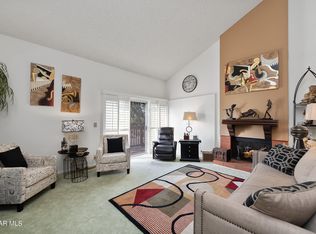 645 Hollyburne Ln, Thousand Oaks, CA 91360