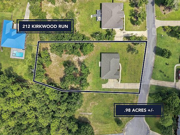 3rd image of 212 Kirkwood Run