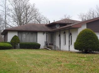 3665 E 32nd Ct, Hobart, IN 46342