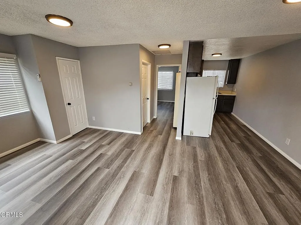 1 bed, 1.0 bath, 650 sqft, $1,995 — Photo 2