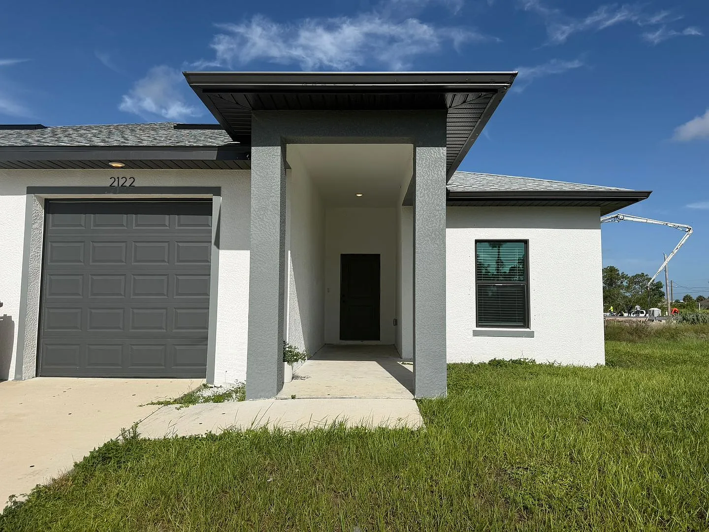 3 bed, 2.0 bath, $1,495 — Photo 1