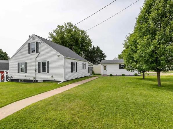 3829 Dry Hollow Rd, Cuba City, WI 53807