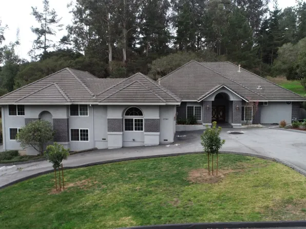 17740 Olson Pl, Salinas, CA 93907
