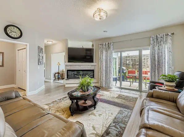 4918 93rd Way N, Brooklyn Park, MN 55443