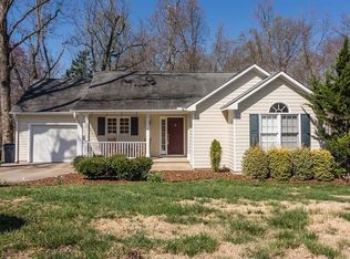 816 Shackleton Rd, Apex, NC 27502