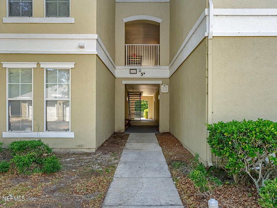 1st image of 8290 GATE Parkway W #503