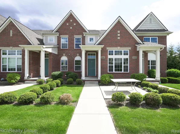 45646 Aragon Ln, Canton, MI 48187