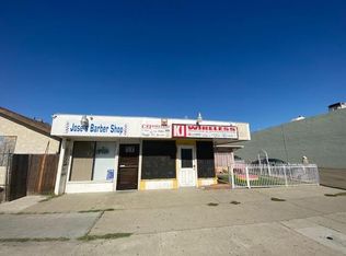 708 N D St, Madera, CA 93638