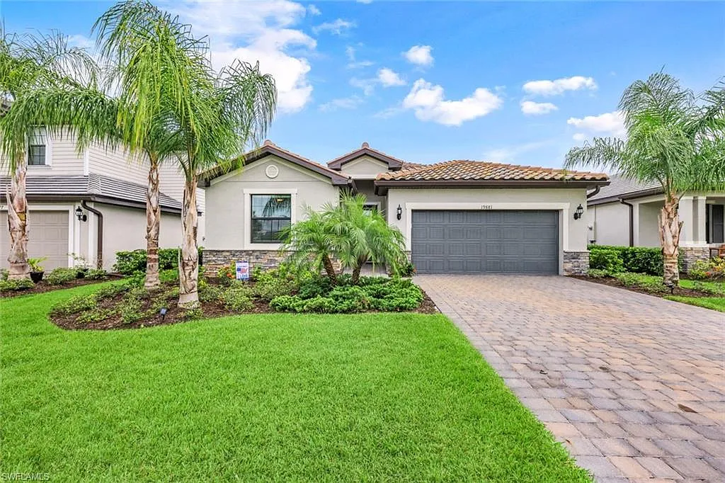 4 bed, 3.0 bath, 2032 sqft, $3,400 — Photo 3