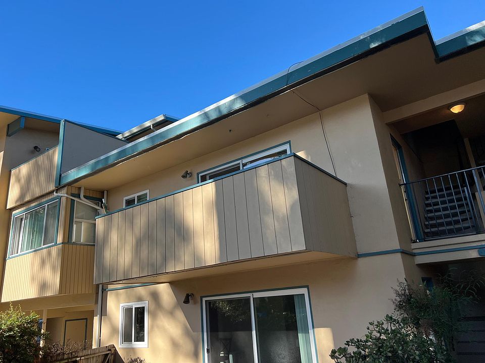 1st image of 836 El Camino Real APT 4
