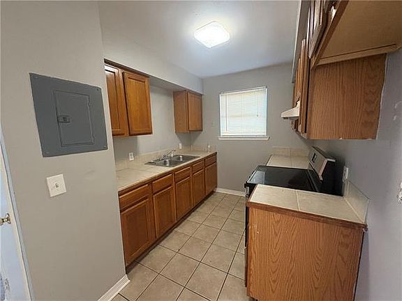 3rd image of 312 W Liberaux St Unit A