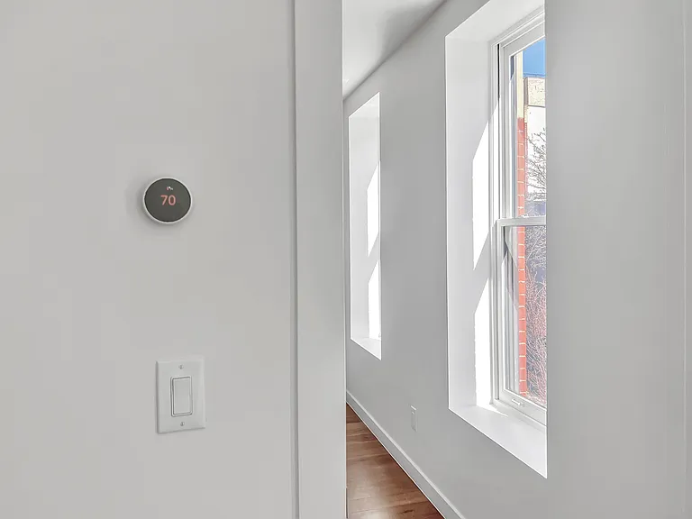 37 Carmine St #5A — Photo 10