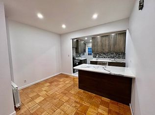 863 Woodward Ave #1L, Ridgewood, NY 11385