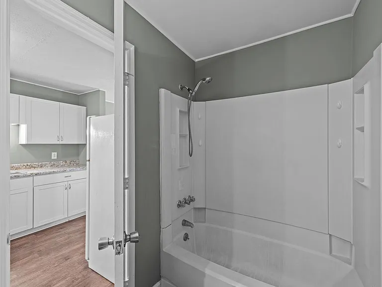 2815 Neuse Blvd — Photo 12