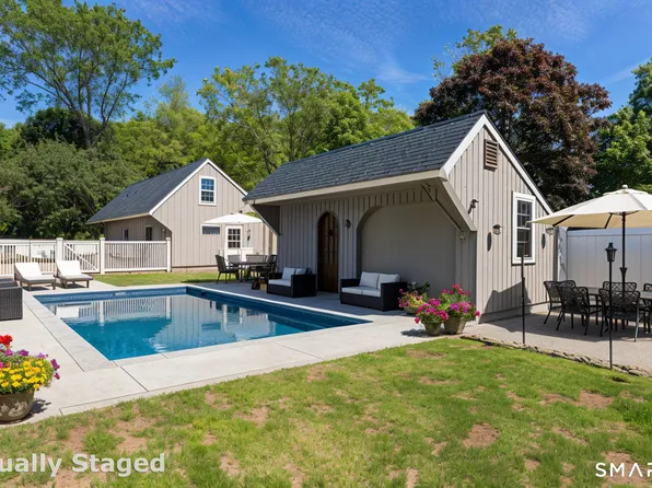 147 Boston Street, Guilford, CT 06437