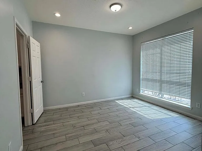 13814 Bink Ct — Photo 4