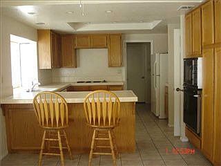 4th image of 2082 Balboa Cir