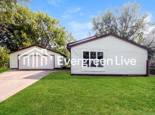 9503 English Oak Dr, Indianapolis, IN 46235