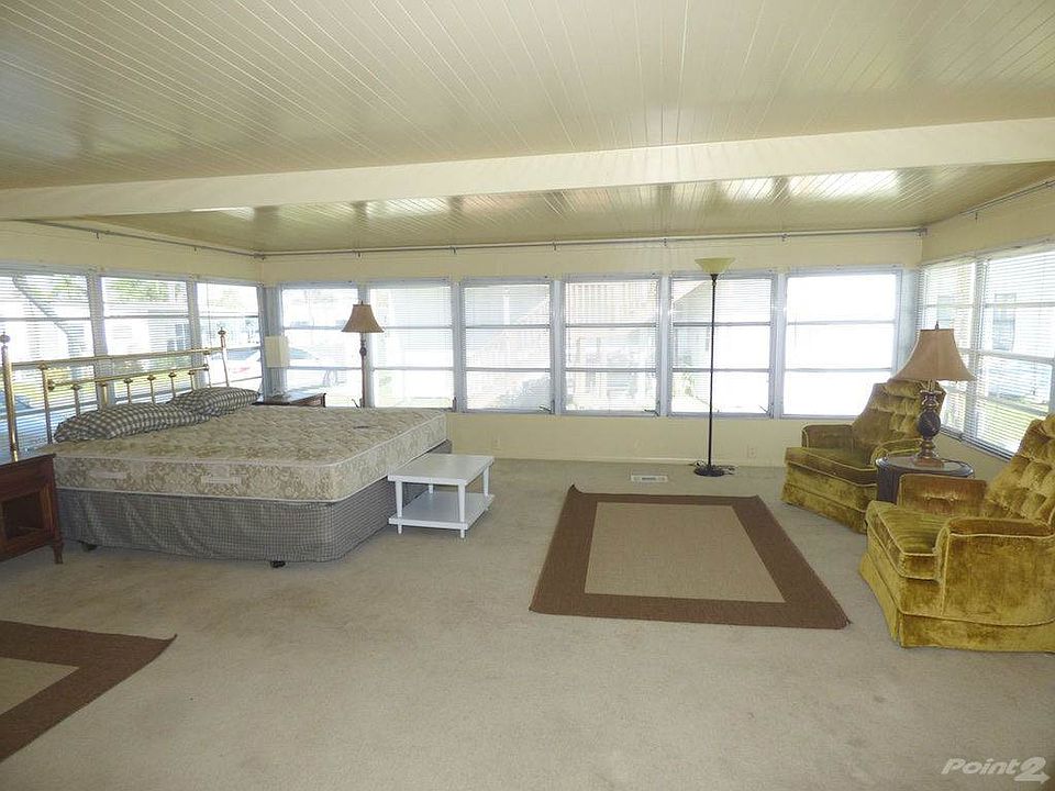 Large Master Bedroom