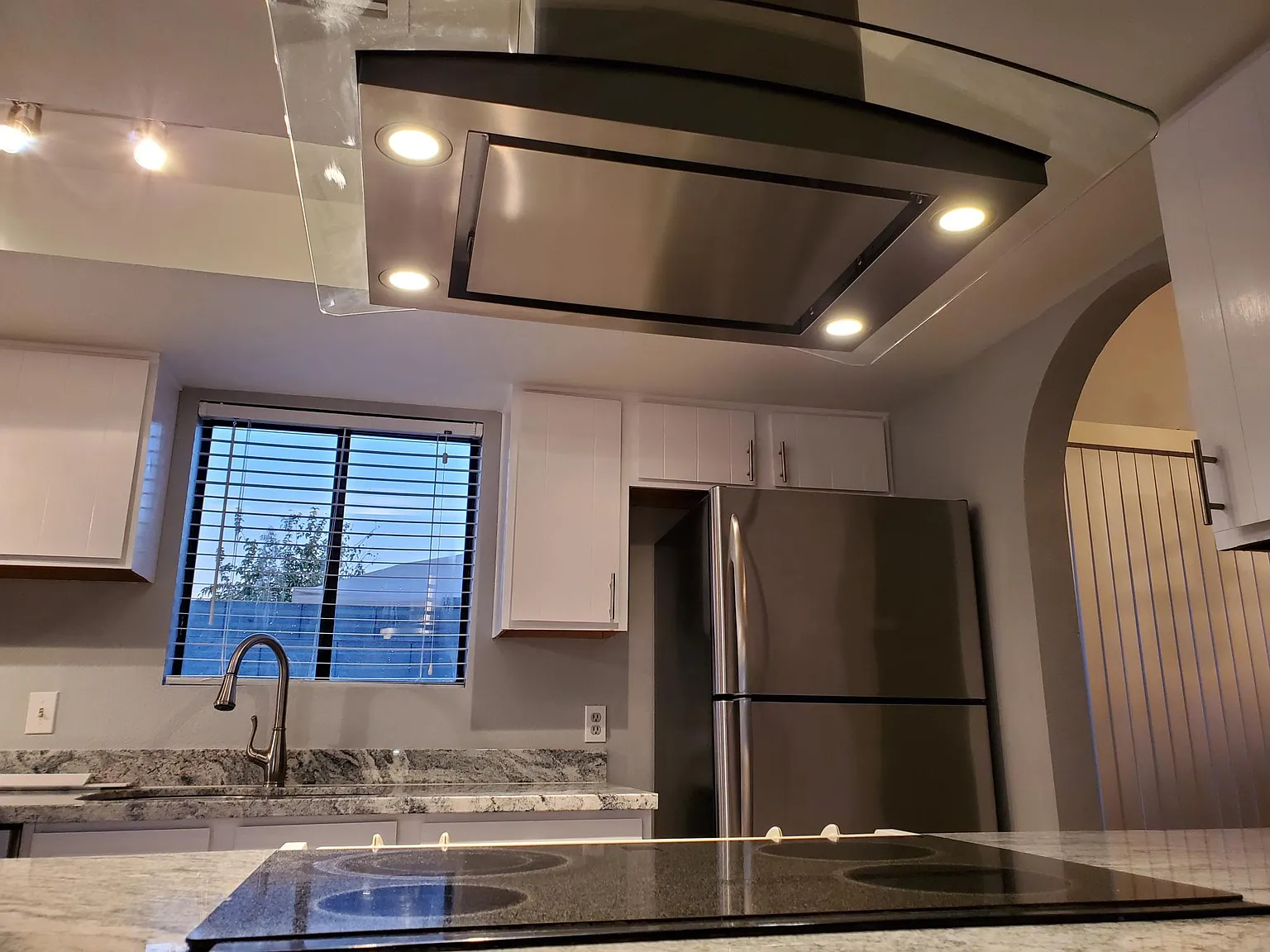 3 bed, 1343 sqft, $2,150 — Photo 4