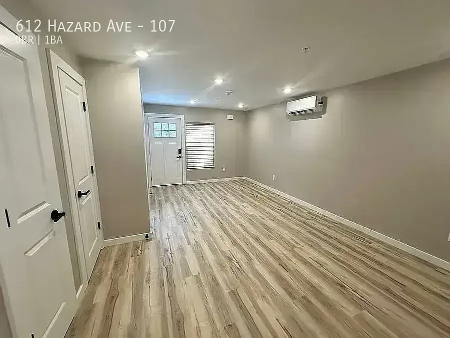 612 Hazard Ave — Photo 2