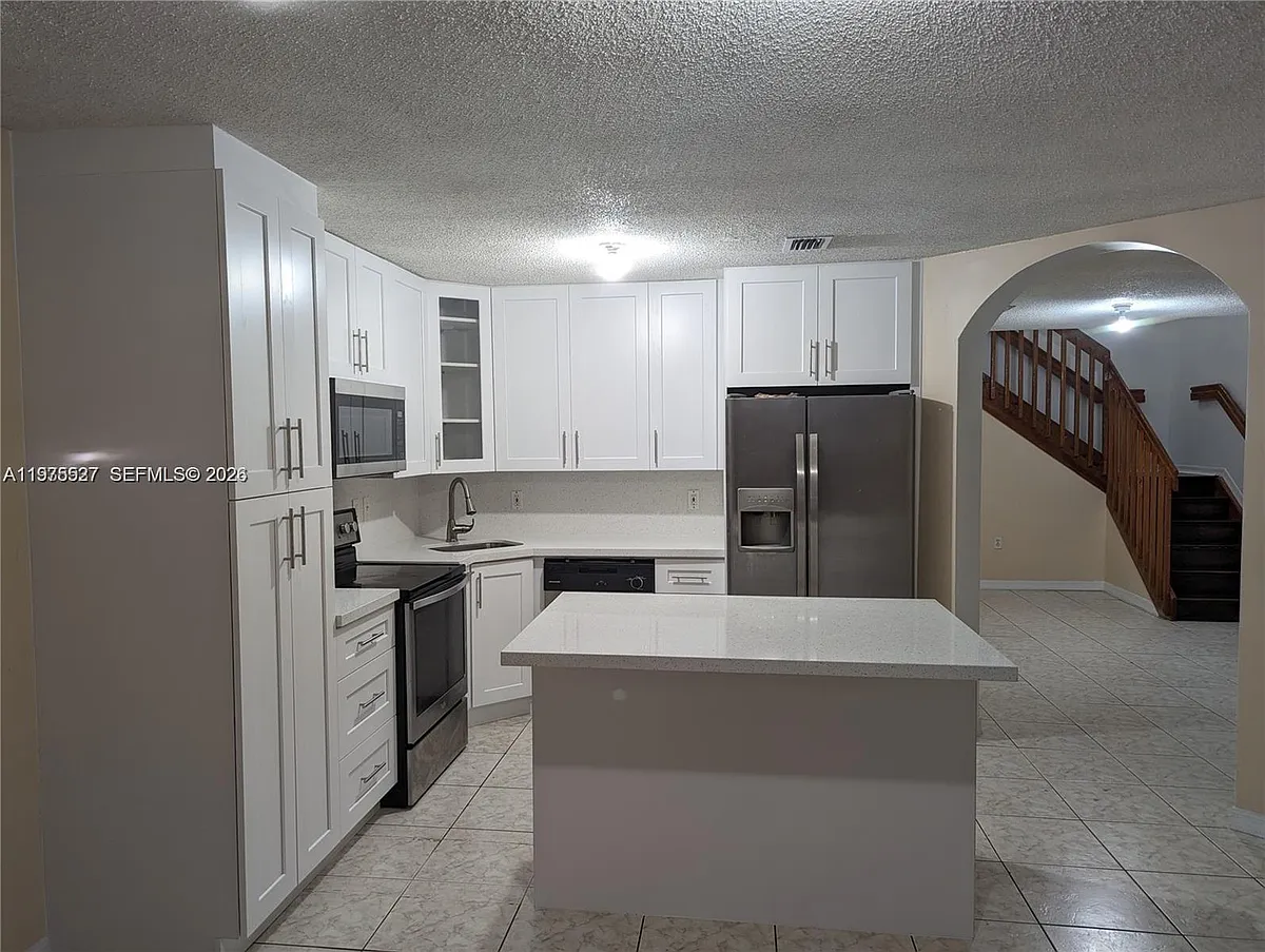 Building Photo - 8719 SW 158th Path