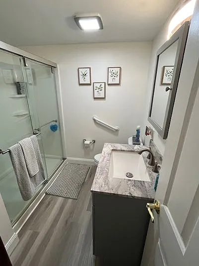 Valley Greene Cir — Photo 3