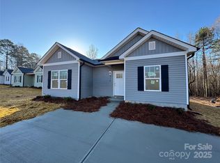 715 Queens Ct, Gastonia, NC 28052