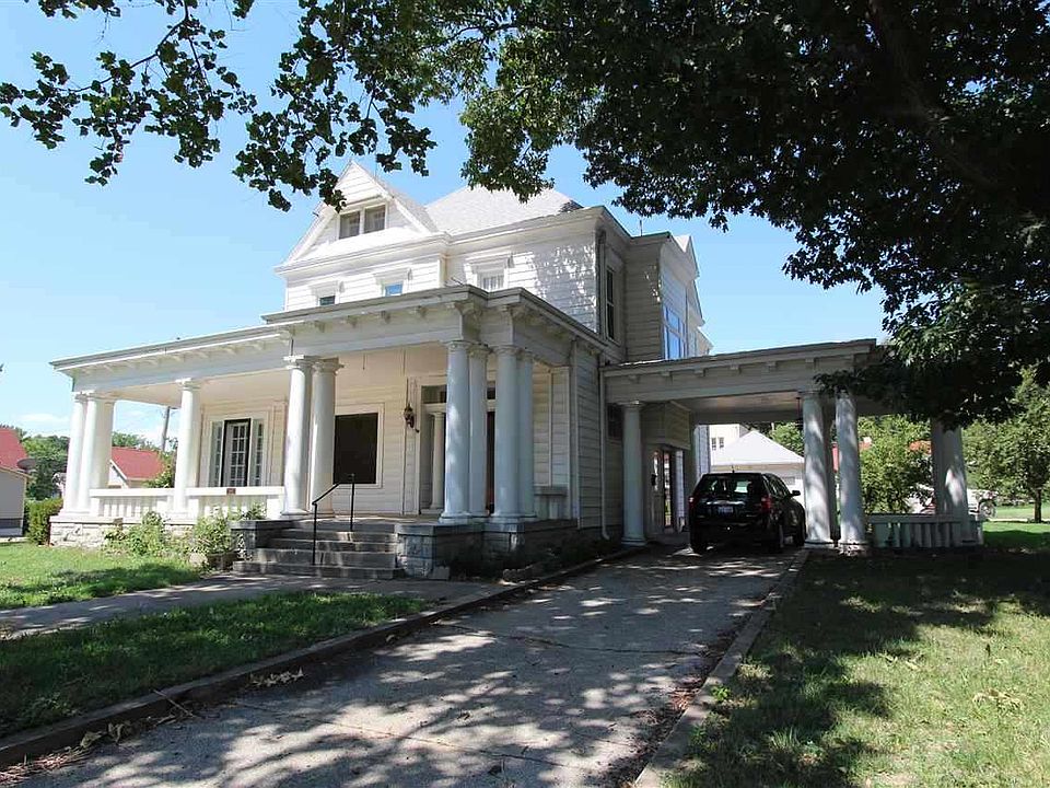 1st image of 800 N Buckeye Ave