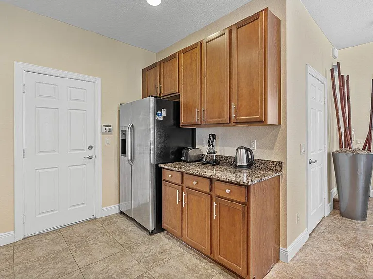 5009 Dulce Ct — Photo 13