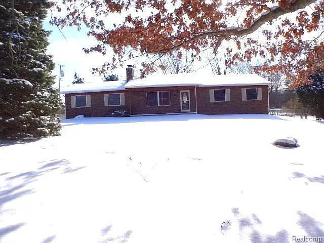 11910 Newman Rd photo 1