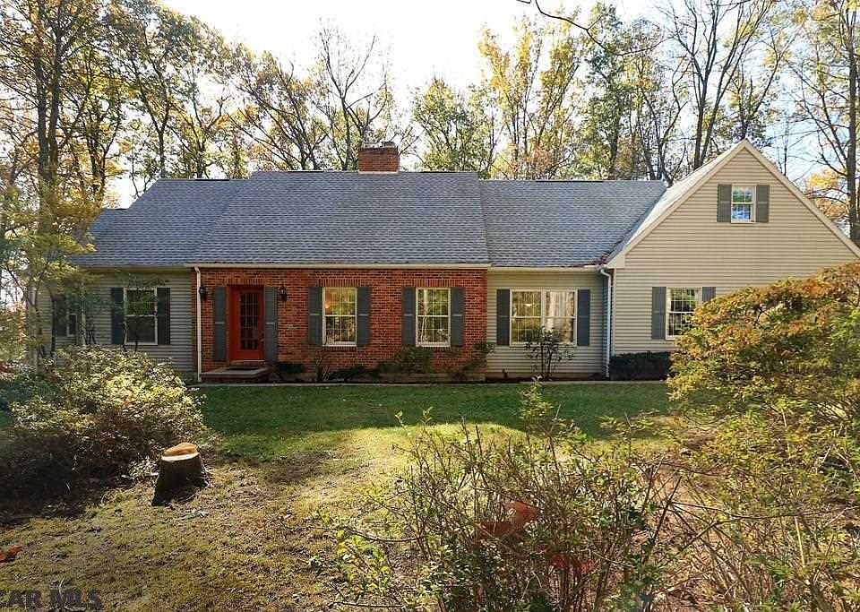 1st image of 1309 Deerfield Dr