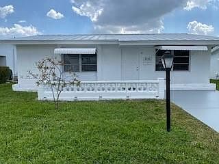 1st image of 1006 N Siesta Avenue
