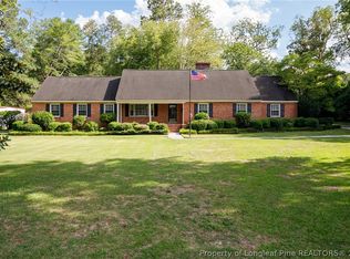 209 W Prospect Ave, Raeford, NC 28376