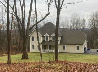 39 Overlook Dr, Kirkwood, NY 13795