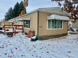 1010 Parkway Dr, Williston, ND 58801