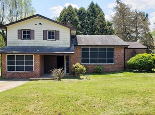 124 Kingfield Rd, Philadelphia, PA 19115