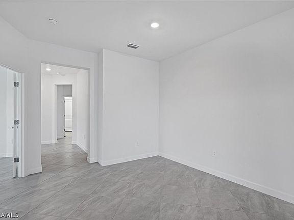 5th image of 14016 Pine Lodge Ln